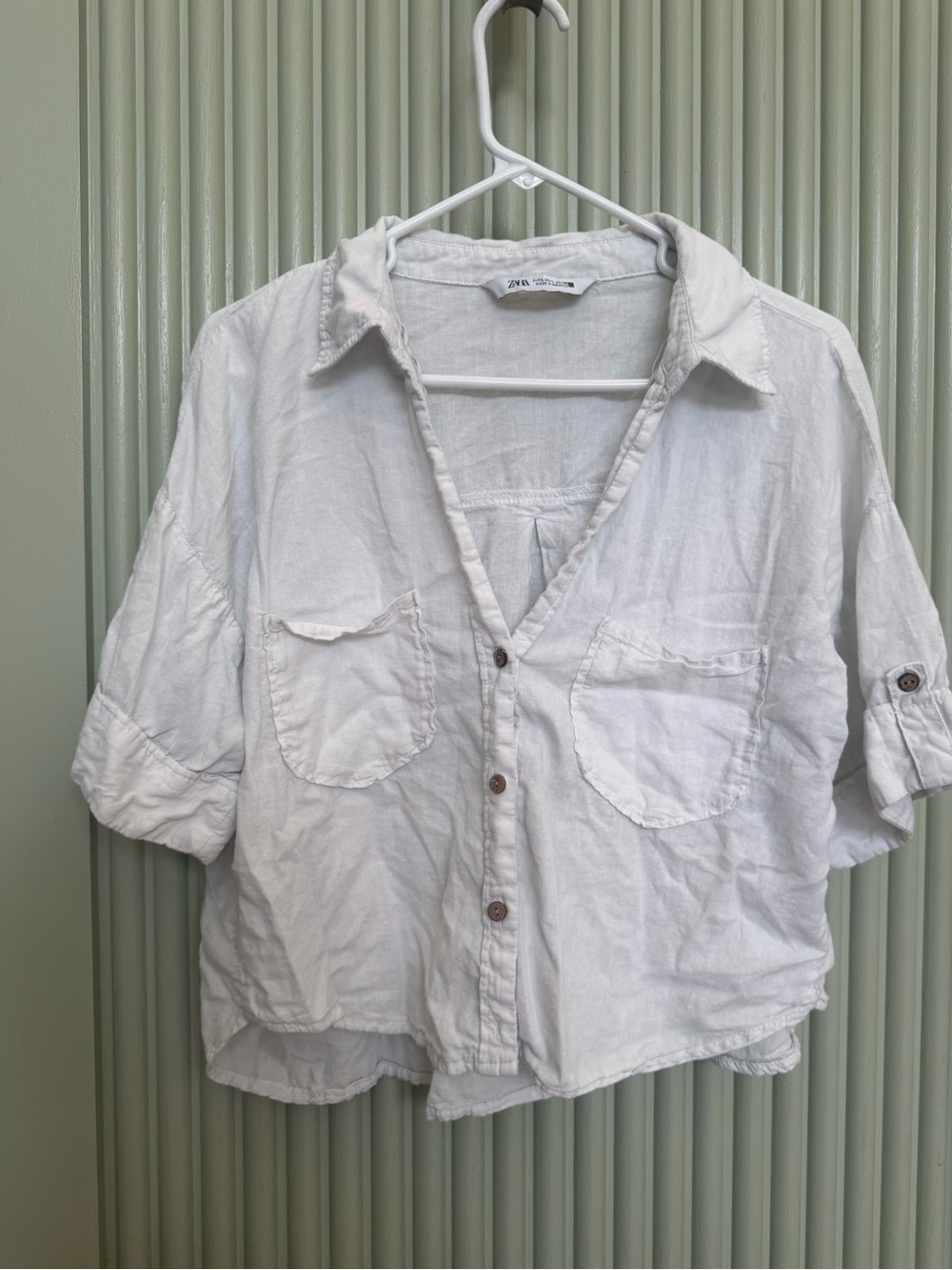 Zara White Button-Down Short-Sleeve Shirt